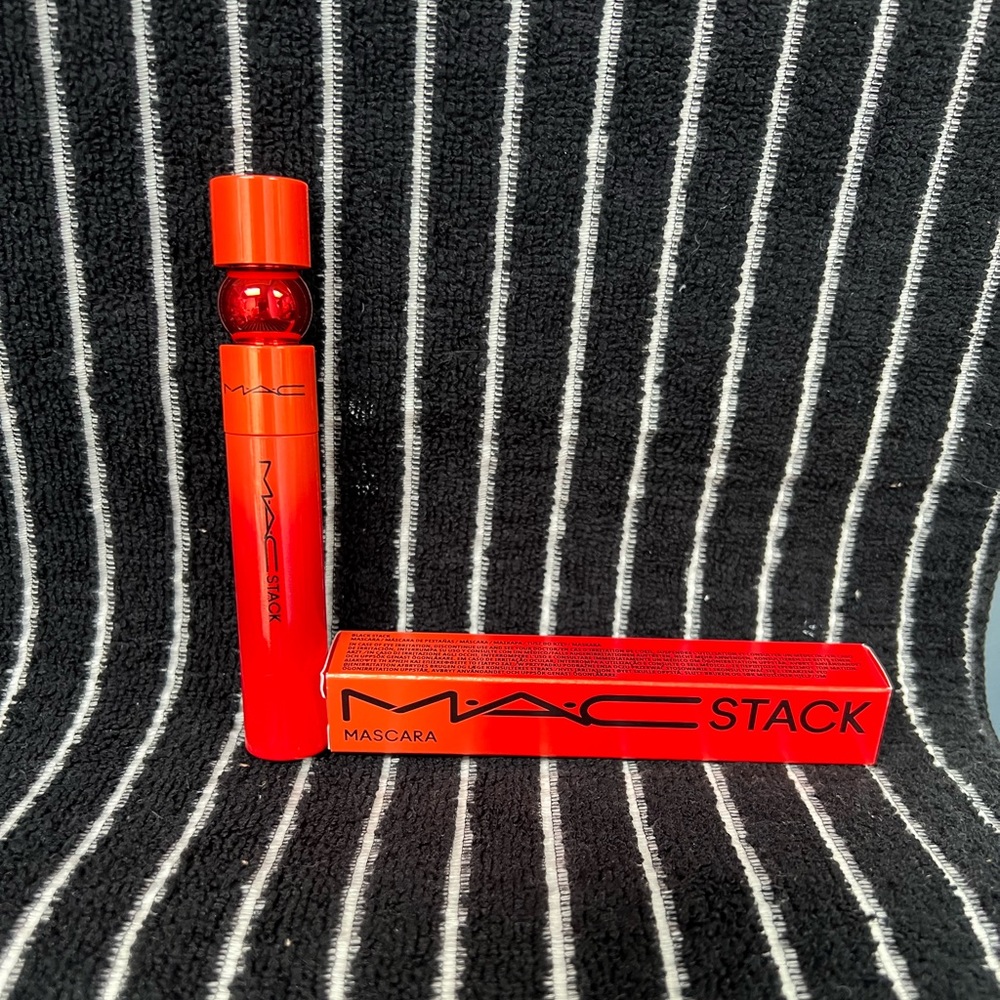 Mac Lunar 2023 Stack Mascara- BNIB